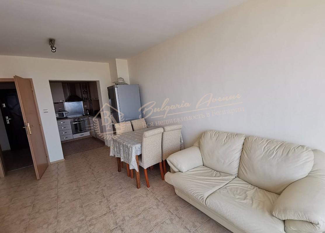 Apartment in a residential building with sea view in the central part of Sveti Vlas