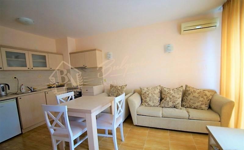 Two-Bedroom Apartment in the Paradise Dreams Complex in Sveti Vlas