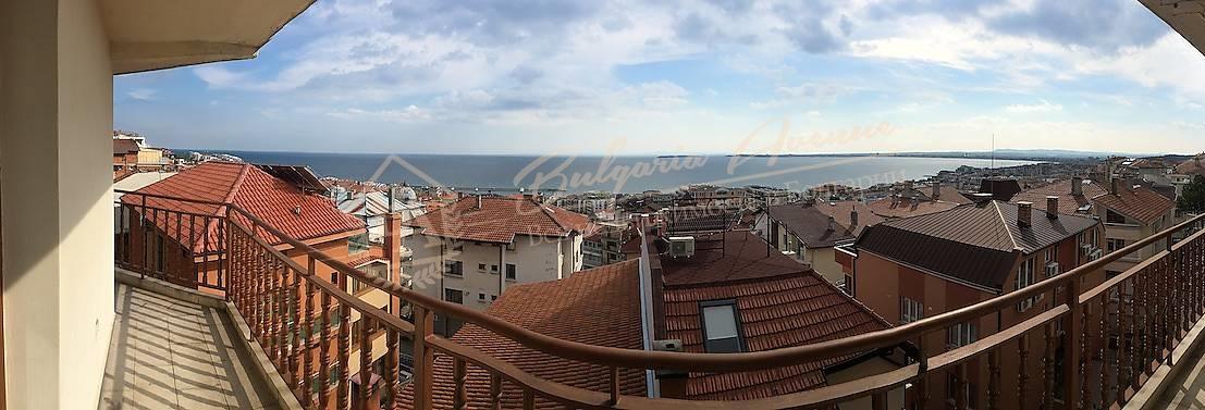 Two-Bedroom Apartment in a Residential Building with Sea View in Sveti Vlas