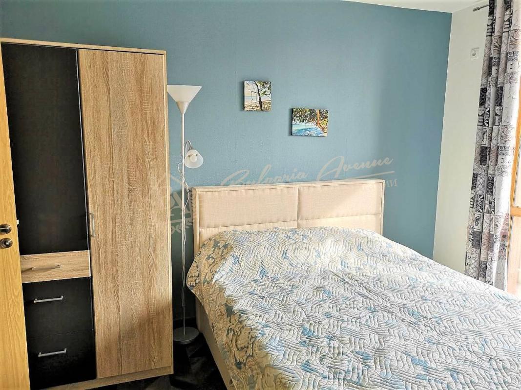Furnished two-bedroom apartment 150 m from the sea, Sunny Beach