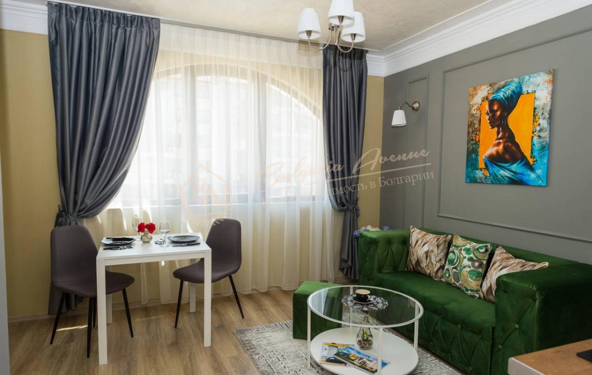 Designer 1-bedroom apartment 150 m from the sea in Nessebar