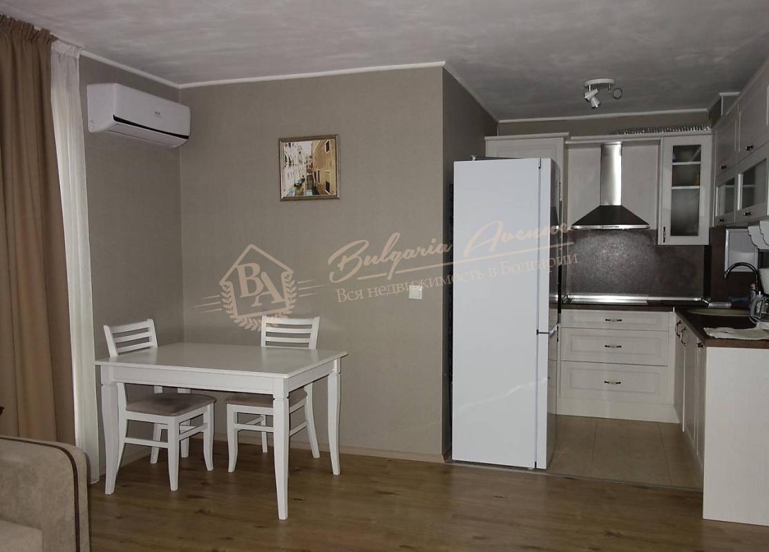 Designer furnished 1-bedroom apartment in a new building, Nessebar