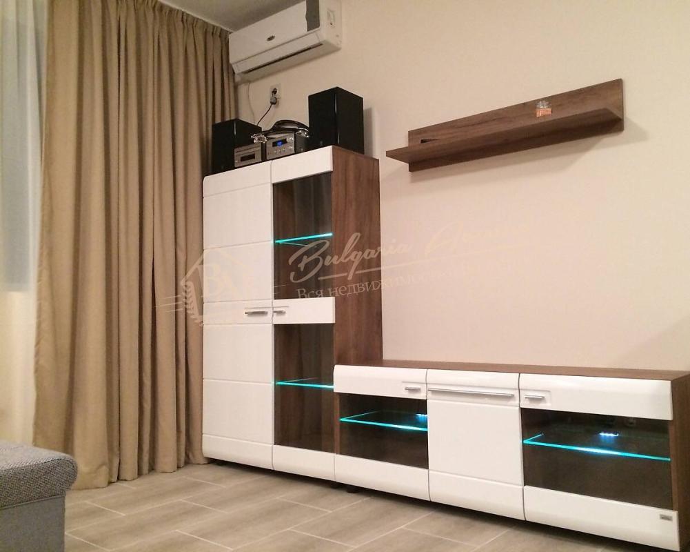 New, furnished 1-bedroom apartment 100m from the sea in Ravda