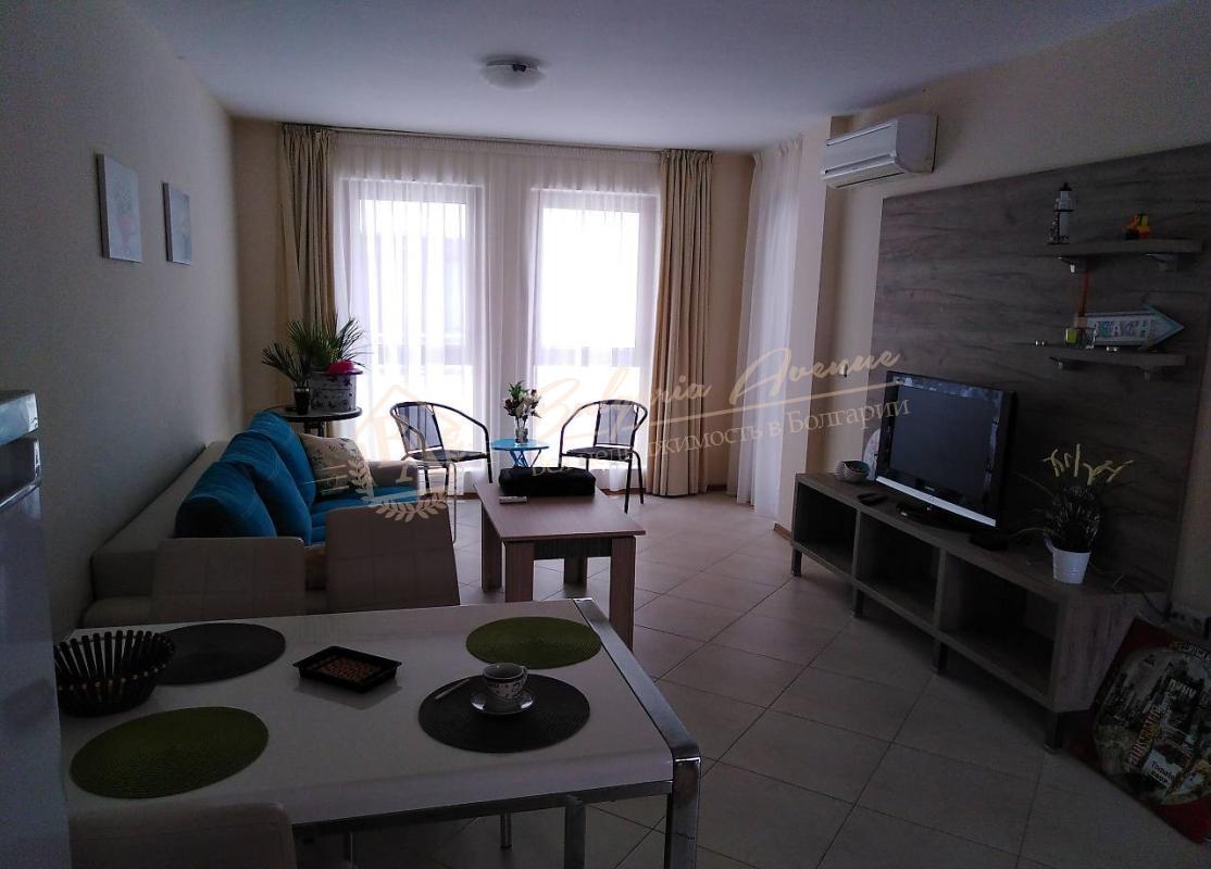 Two-bedroom, designer apartment with sea view on the first line in Byala