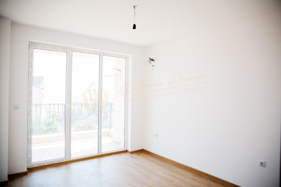 1-Bedroom Apartment on the First Line with Sea View in Sveti Vlas