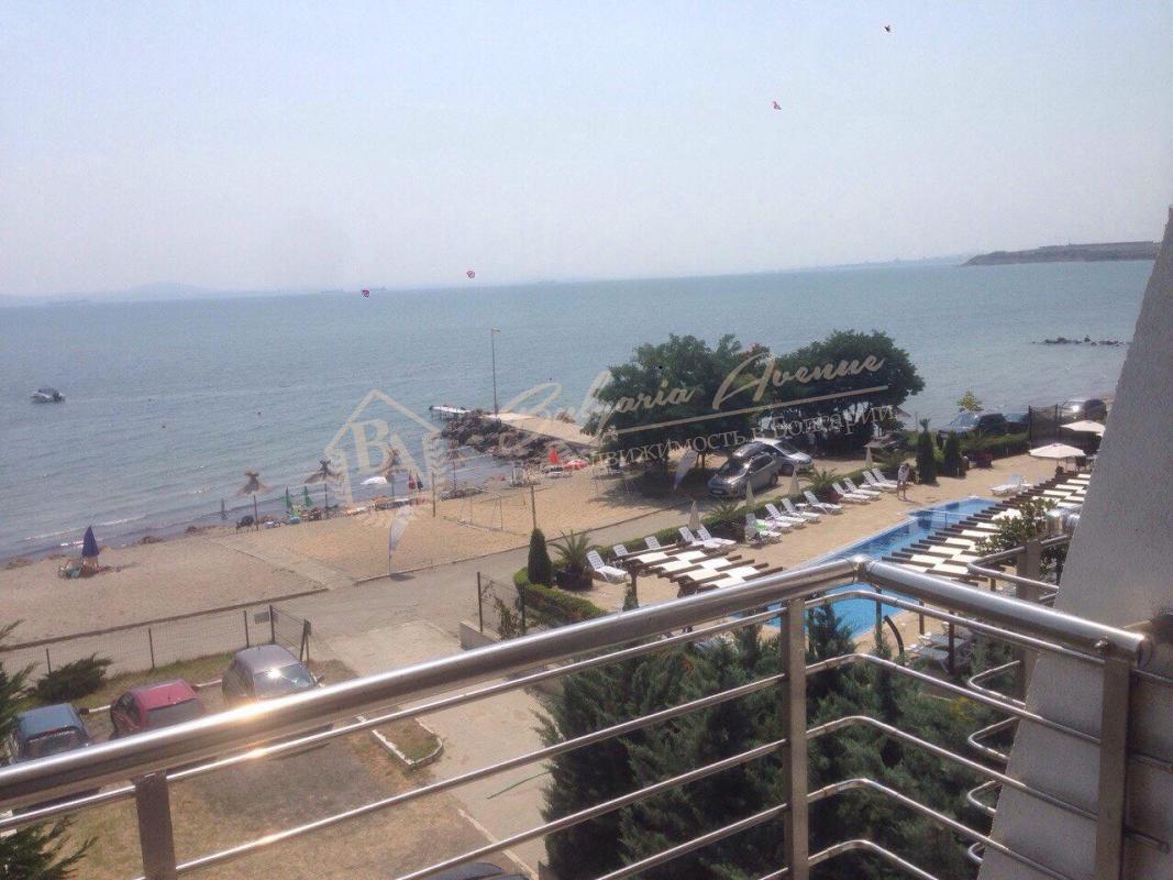 Furnished 1-Bedroom Apartment with Sea View by the Beach in Pomorie