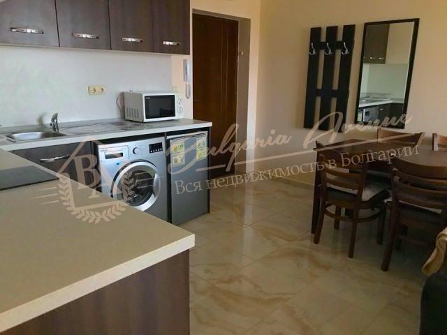 1-Bedroom Apartment in an Elite Residential Complex 100 m from the Sea, Sveti Vlas