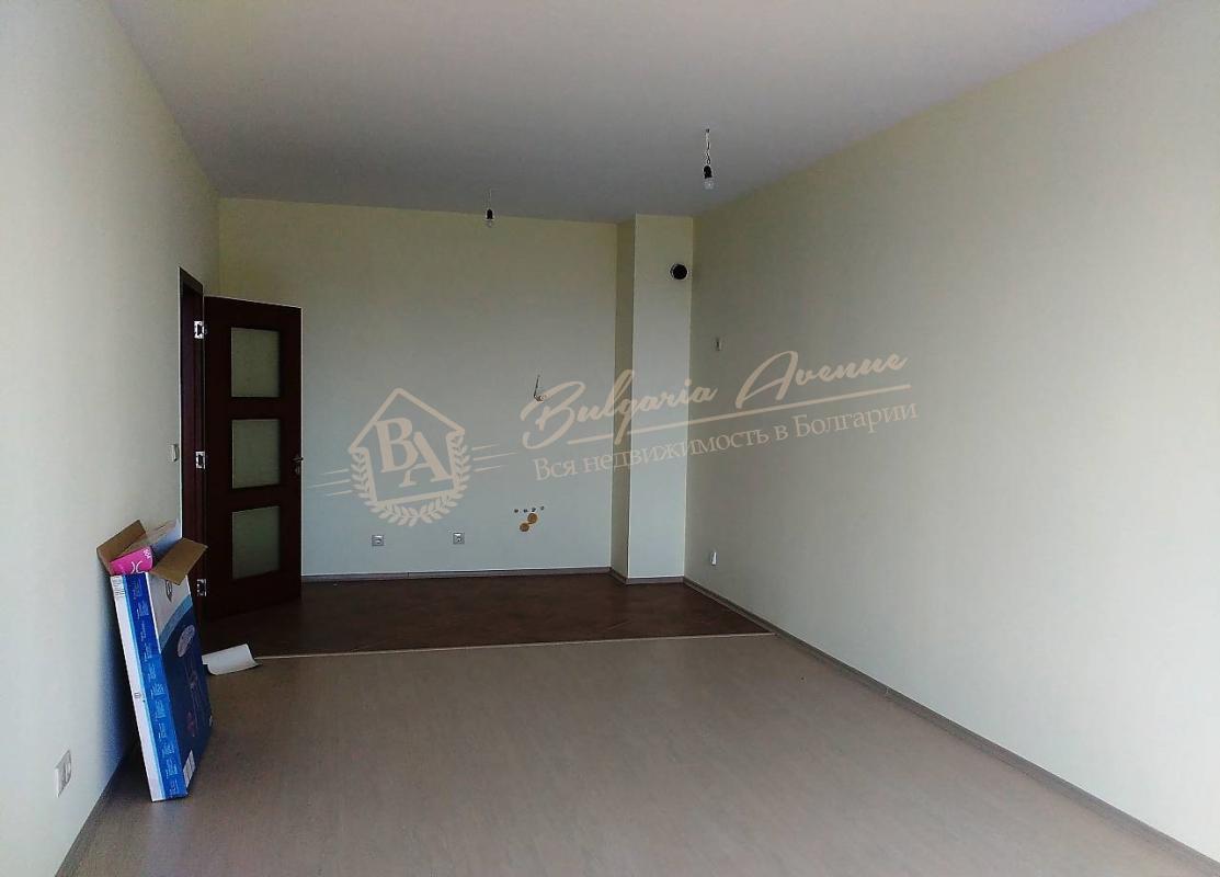 1-Bedroom Apartment on the Seafront with Sea View in Varna