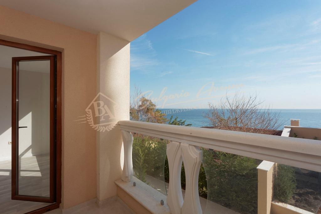 Apartment in a closed, elite complex on the first line in Varna