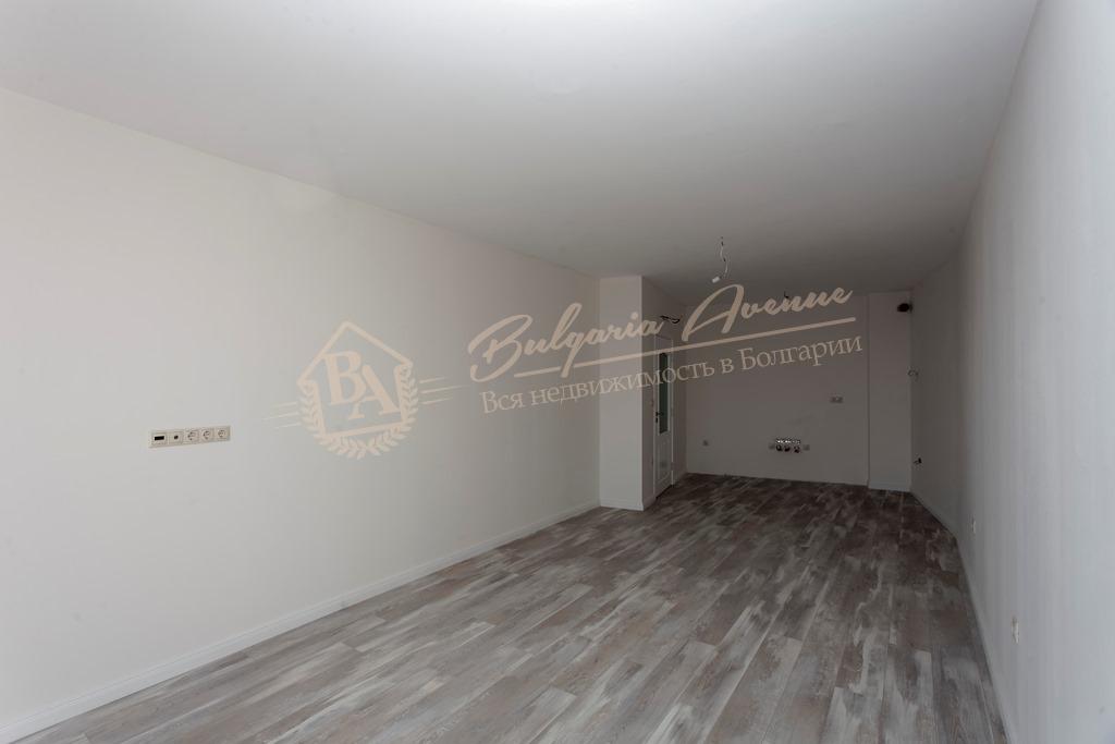 Apartment in a closed, elite complex on the first line in Varna