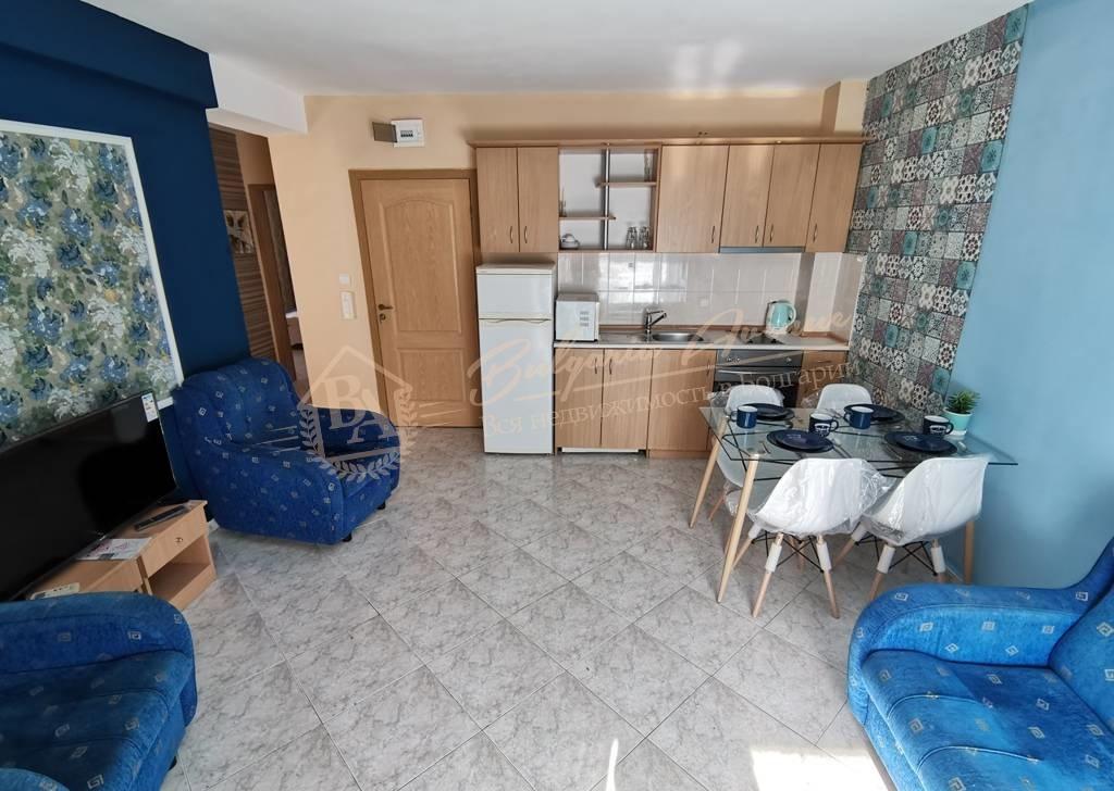 Three-bedroom, furnished apartment in a complex, Sunny Beach