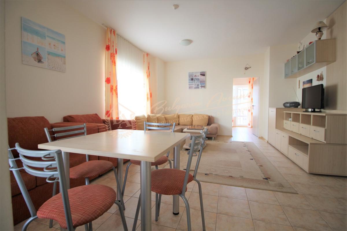 2-Bedroom Apartment 200 Metres from the Beach in Sveti Vlas