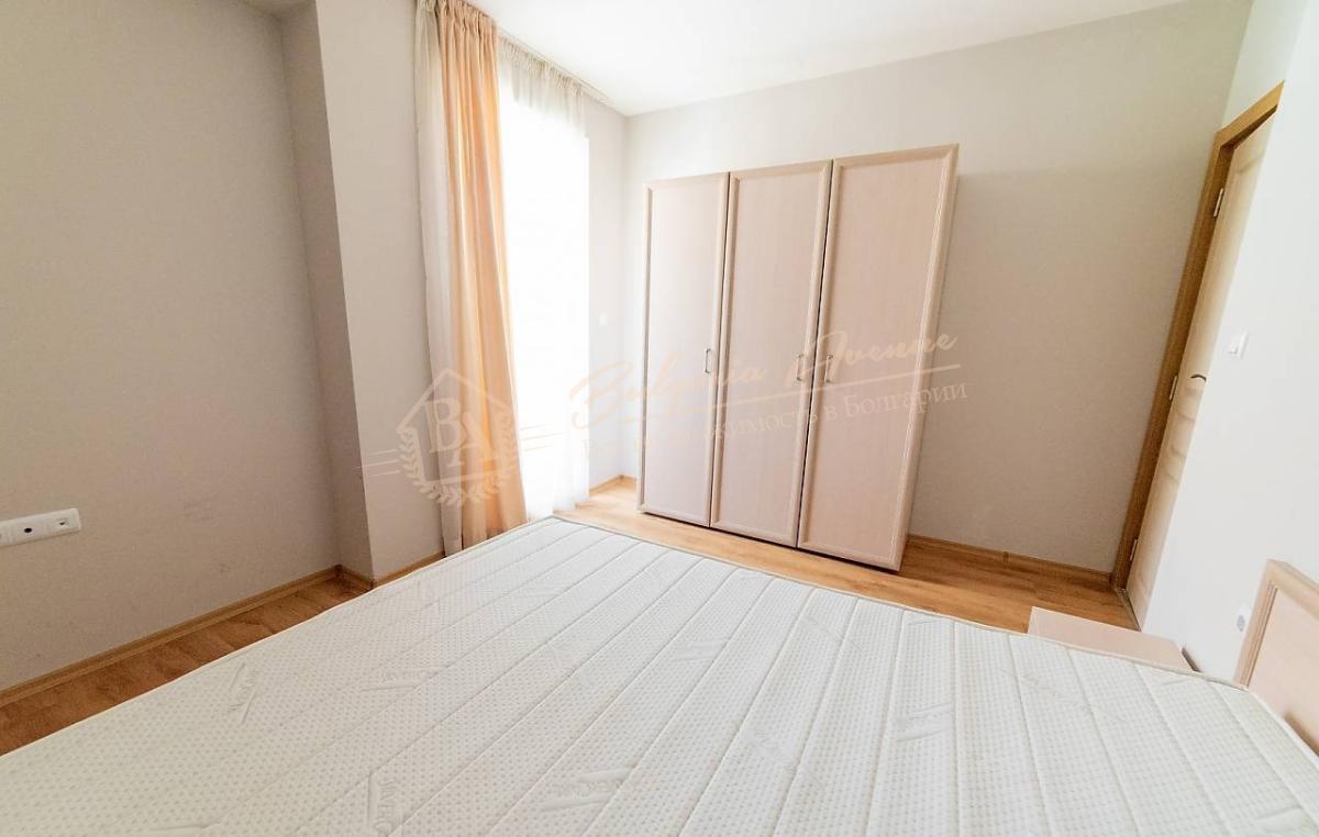 Three-bedroom apartment in a residential building with sea view in Ravda