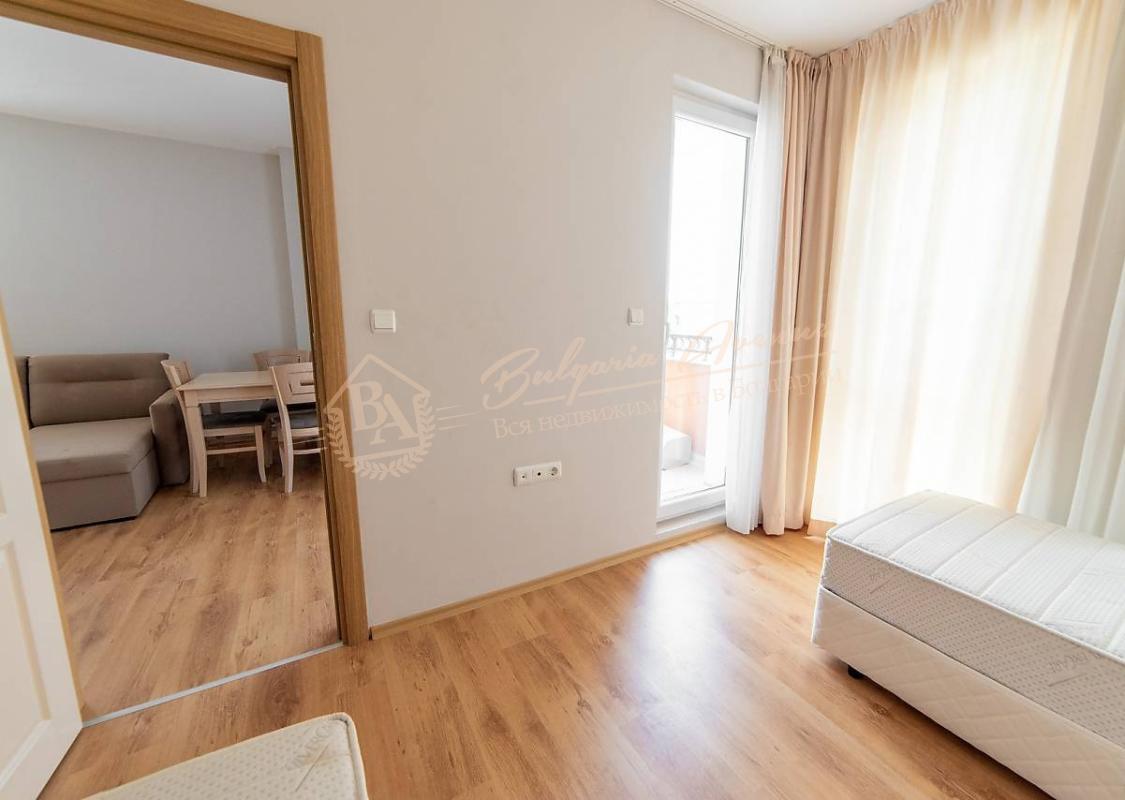 Three-bedroom apartment in a residential building with sea view in Ravda