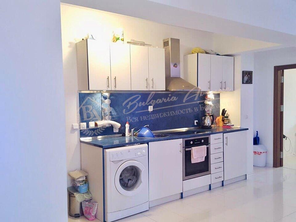 Beautifully Furnished Three-Bedroom Apartment in Sunny Beach 5 Minutes from the Beach