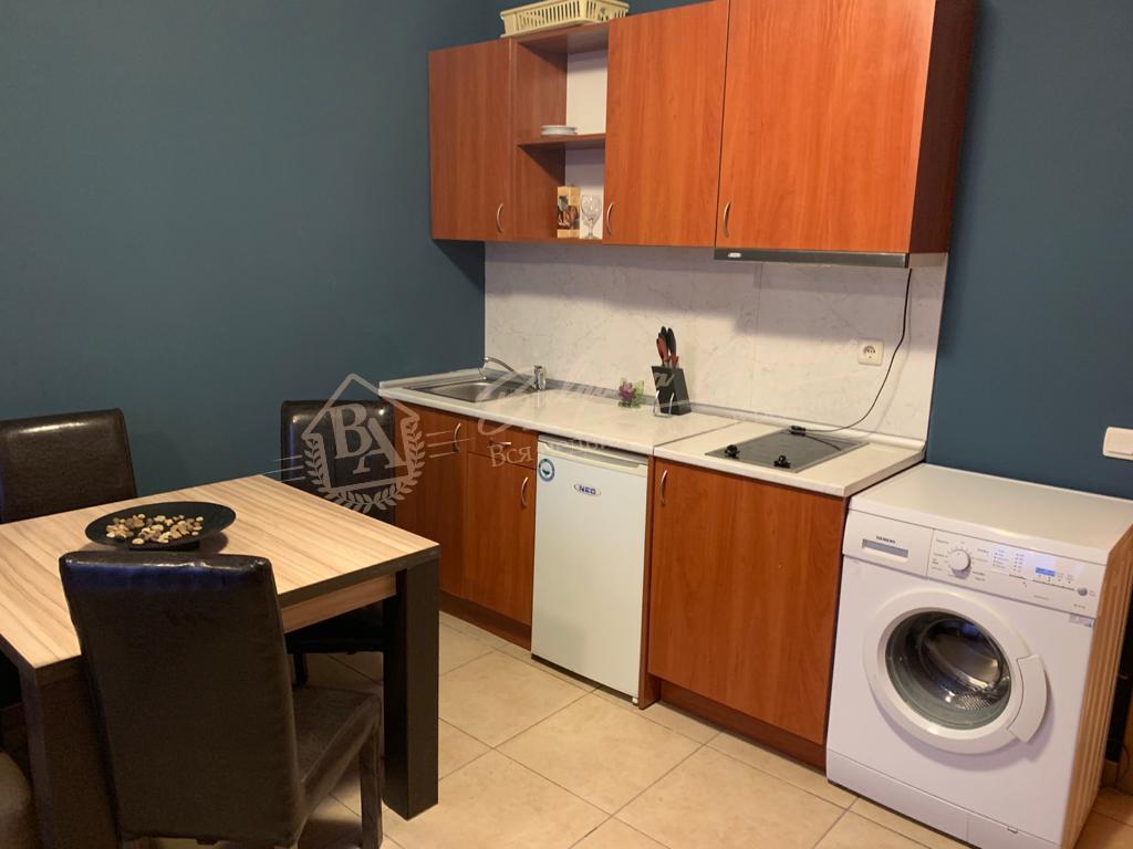 Three-bedroom apartment with furniture in a residential building in Sunny Beach