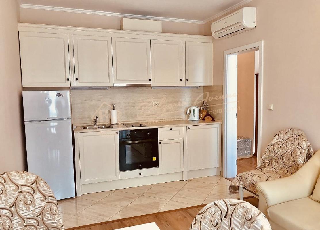 Three-Bedroom Apartment in Dawn Park Deluxe, Sunny Beach