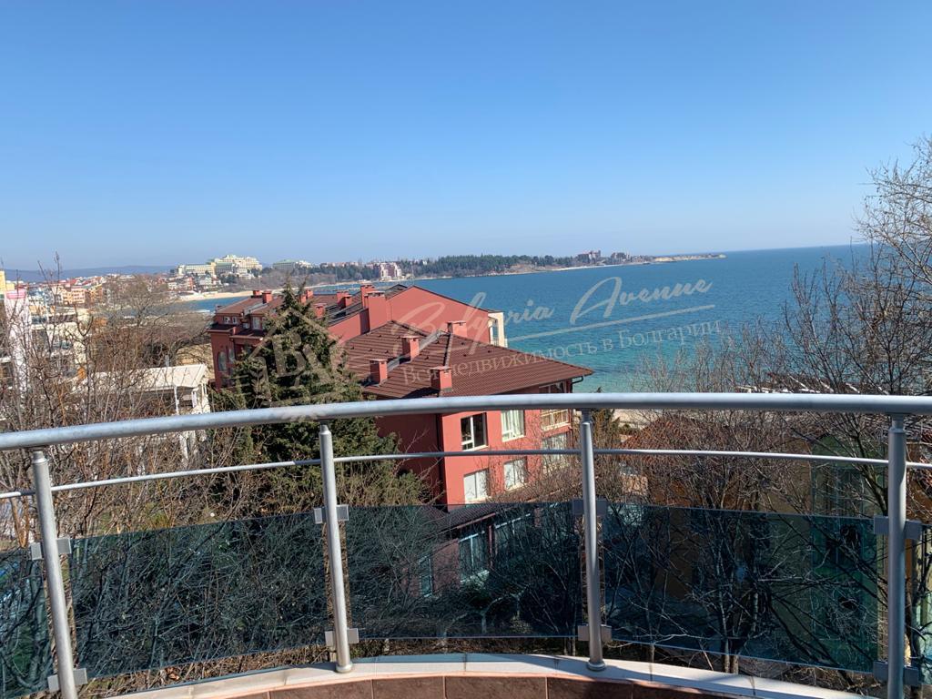 Cosy 2-bedroom apartment with sea view in OAZIS complex, Ravda