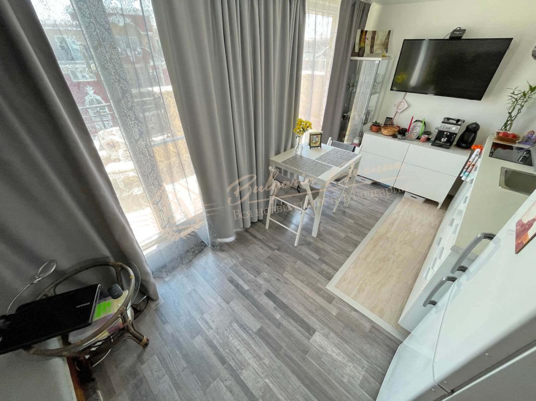 Two-Bedroom Apartment in the Messembria Palace Complex