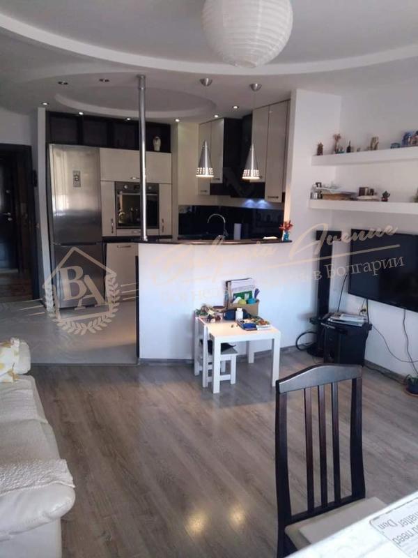 Three-bedroom apartment by the sea in the balneo resort in Saint Constantine and Helena, Varna