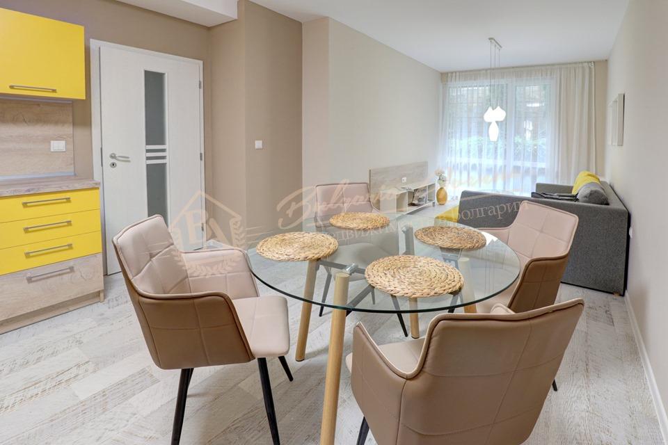 New three-bedroom apartment near Primorski Park in Varna