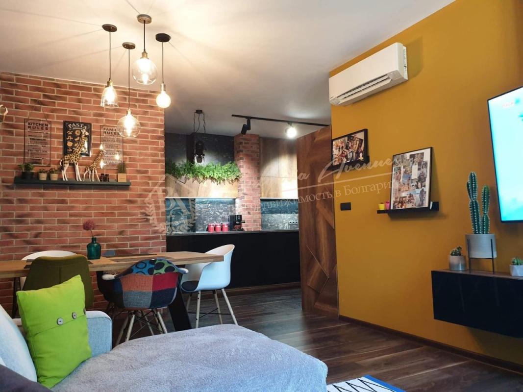 New three-bedroom apartment near Primorski Park in Varna