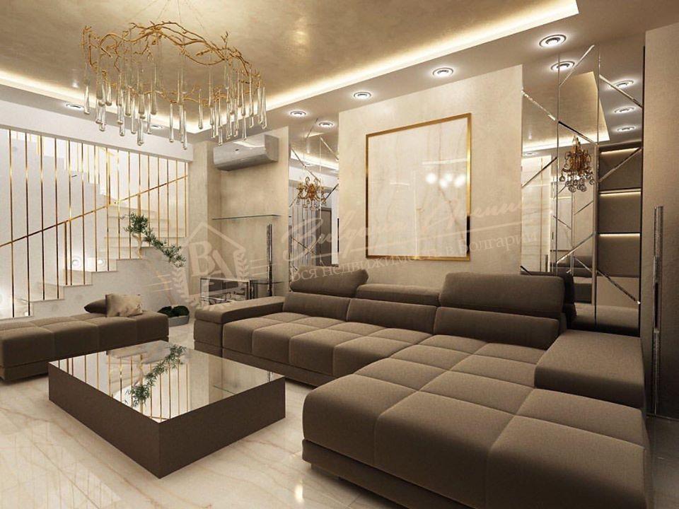 Three-bedroom elite apartment, designer furniture, sea view, Varna