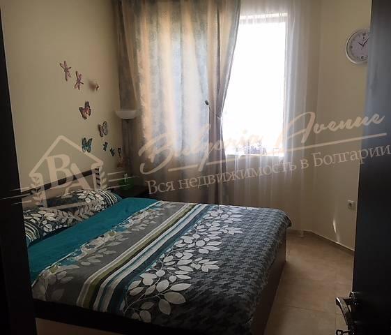 Spacious 3-bedroom apartment 120 m from the sea in Ravda