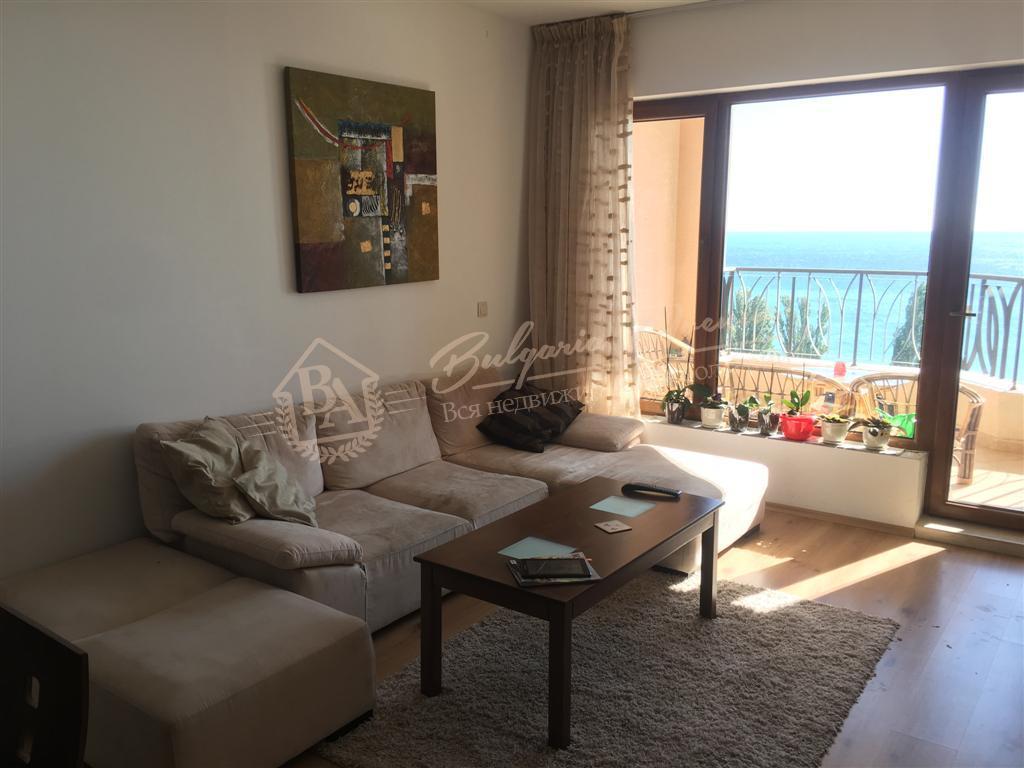 3-Bedroom Apartment in a Gated Complex with Sea View in Varna