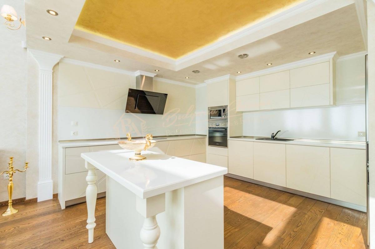 Designer, Elite Maisonette with Panoramic Sea View in Varna