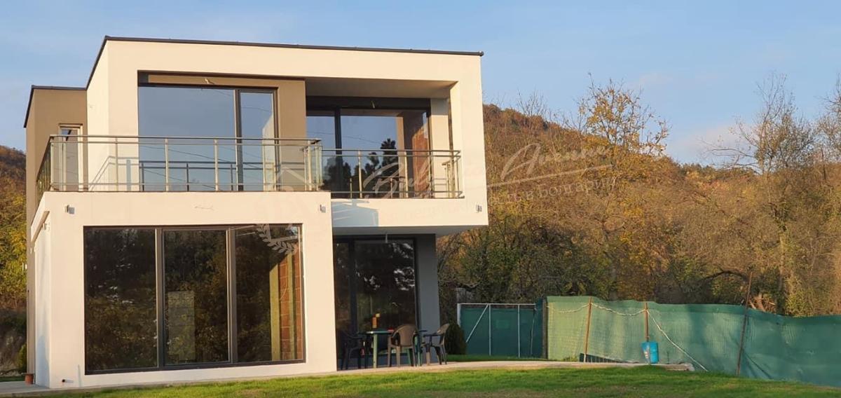 Elite mansion in a beautiful forest area in Varna