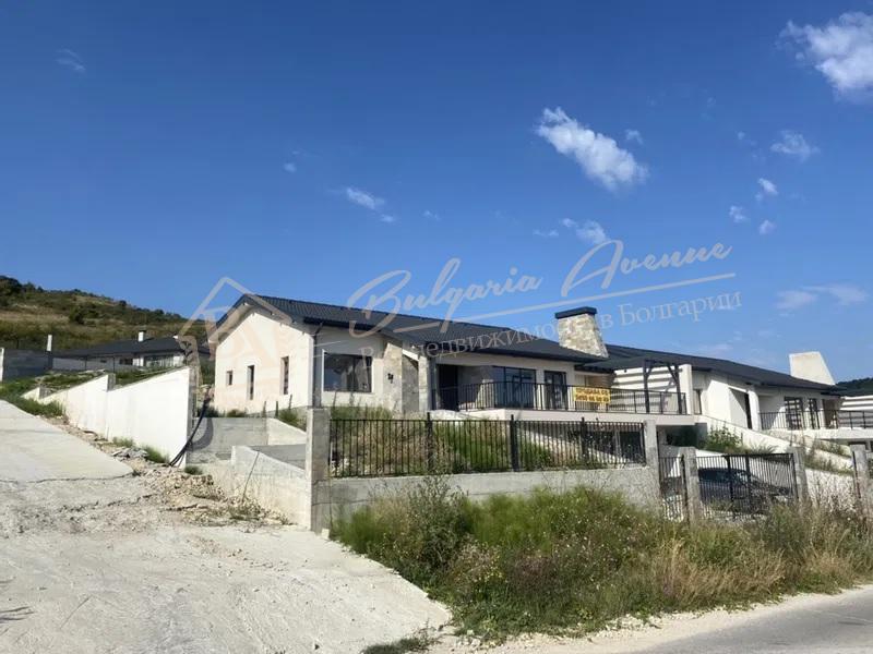 House in the village of Osenovo with panoramic sea views, Varna region