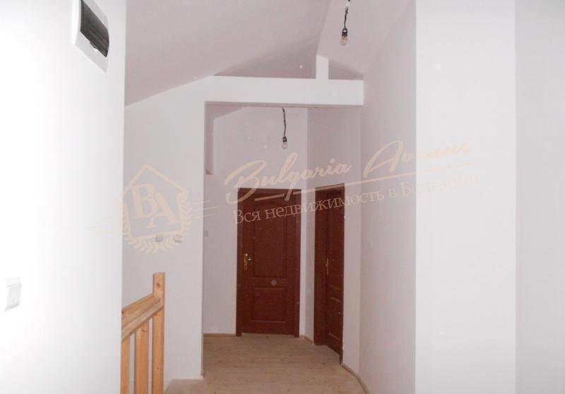 Two-storey house with a beautiful sea view in Alen Mak, Varna
