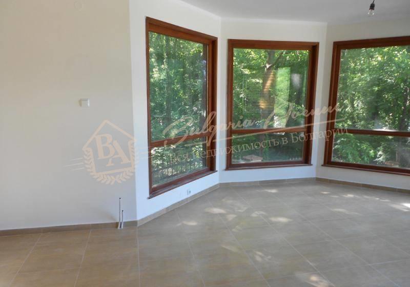 Two-storey house with a beautiful sea view in Alen Mak, Varna