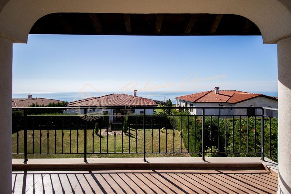 Two-storey villa in an elite closed-type complex by the sea near Balchik