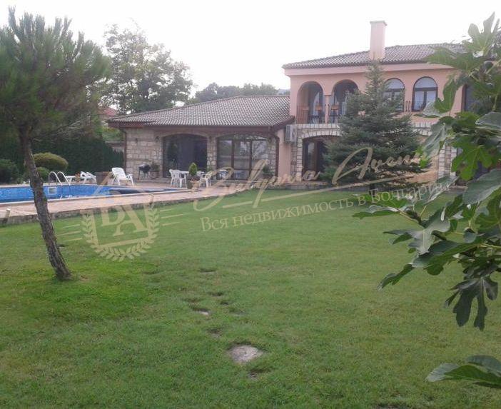 Gasified new house with garden, swimming pool and sea view, Varna