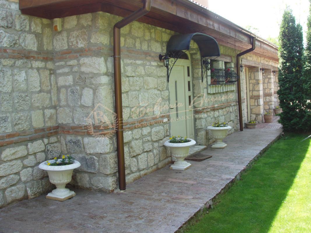 Gasified new house with garden, swimming pool and sea view, Varna