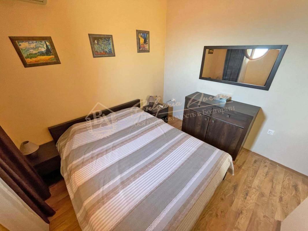 Three-Bedroom Apartment in "Royal Bay", Sveti Vlas - Sea View