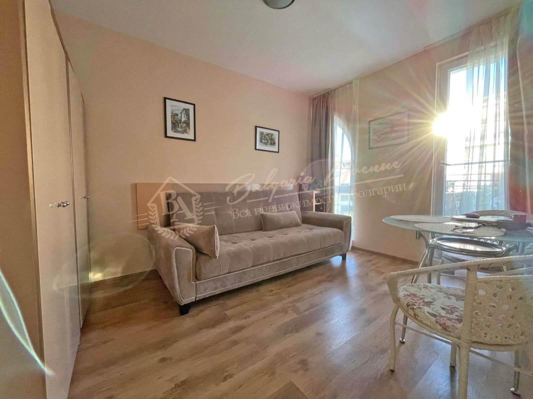 Two-Bedroom Apartment in the Messembria Palace Complex, Sunny Beach