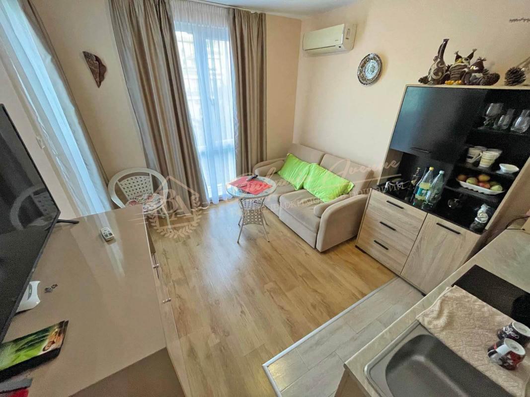Two-Bedroom Apartment in the Messembria Palace Complex, Sunny Beach