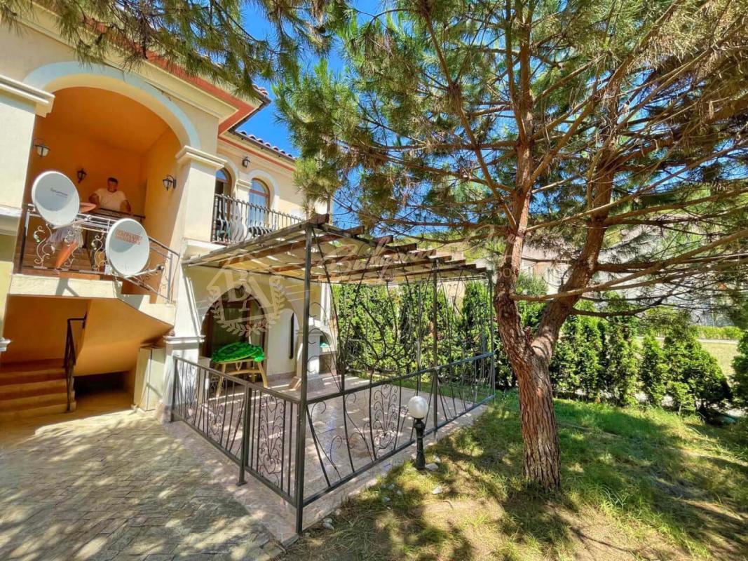 Two-Bedroom Apartment in VILLA ROMANA Complex, Elenite