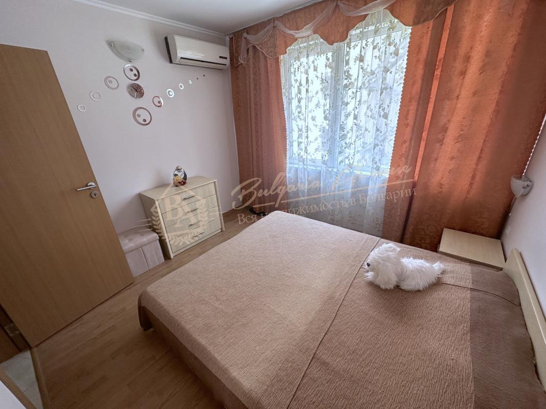 Two-Bedroom Apartment in the Azalia 2 Complex, Nessebar, 100 Metres from the Sea