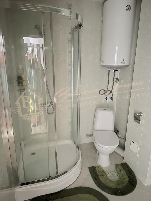Large one-bedroom apartment with panoramic sea view in a residential building without maintenance tax in Sveti Vlas