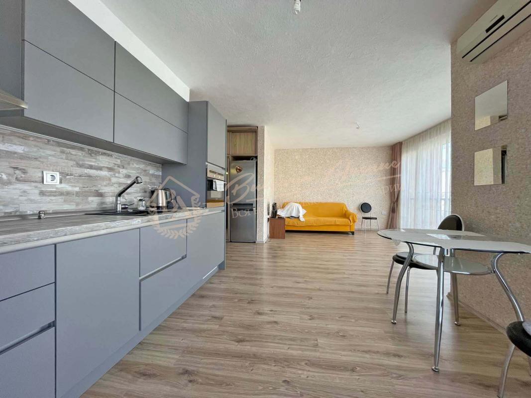 Good fresh two-bedroom apartment in the Sunny View Central complex, Sunny Beach