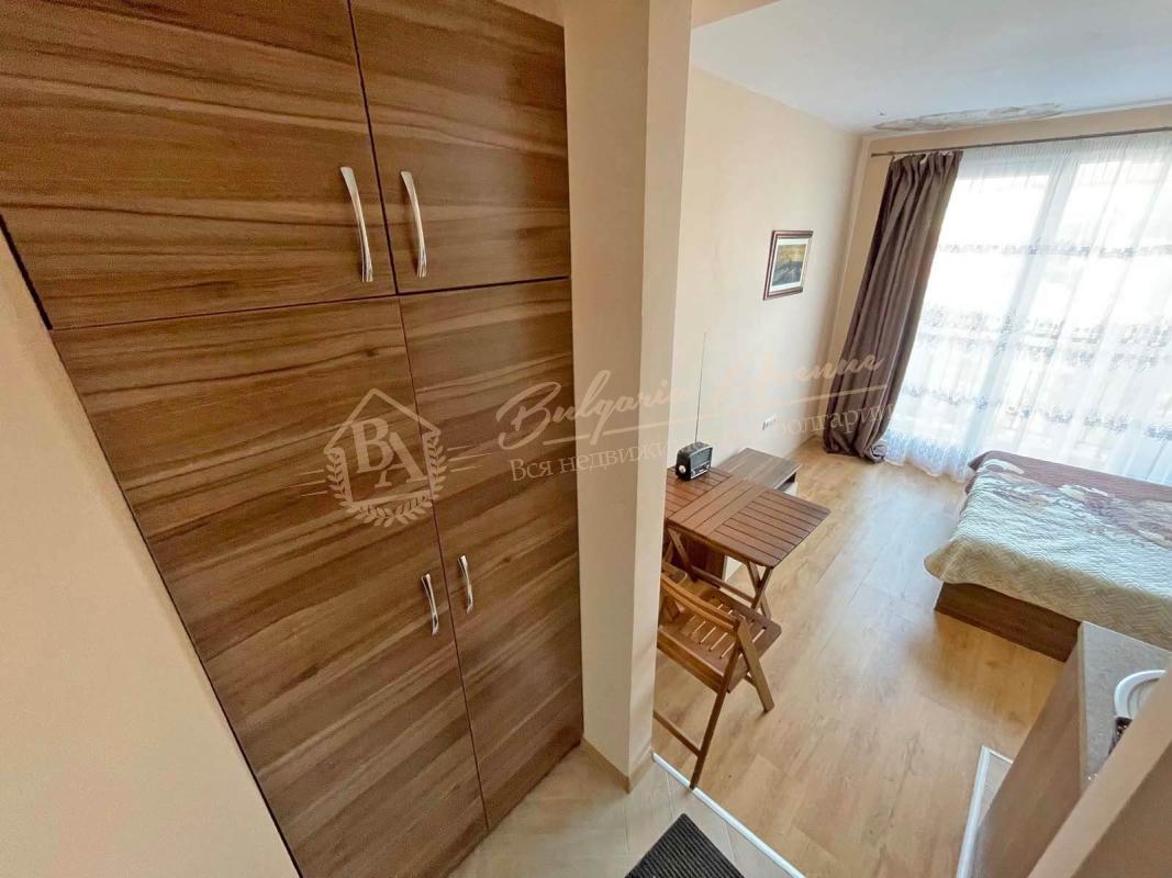 Studio with pool view in the Messembria Palace complex, Sunny Beach