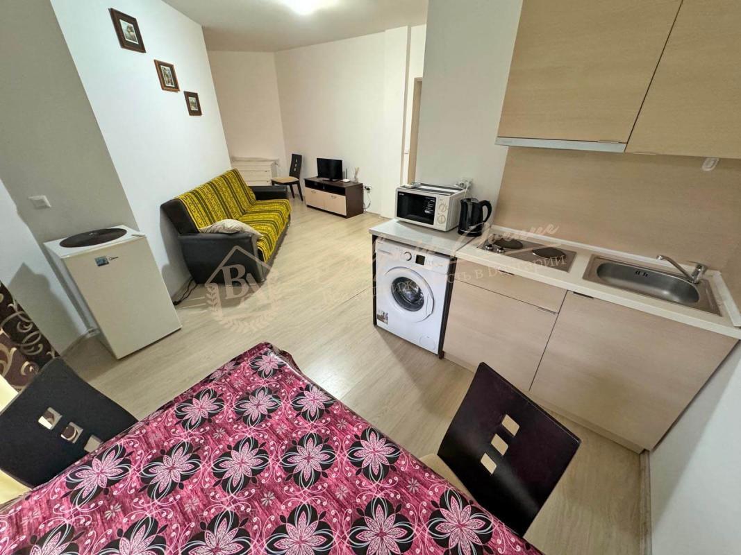 Меблированный апартамент с 1 спальней в комплексе Sunny View Central, Солнечный берег