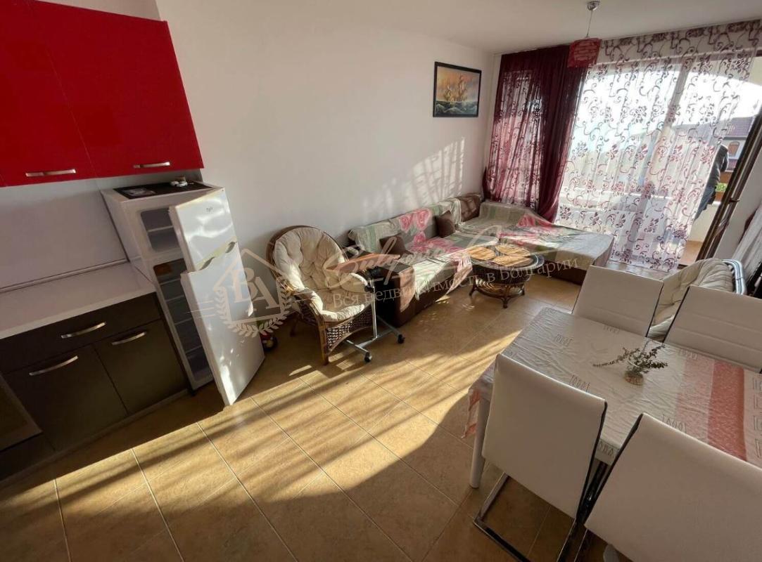 1-Bedroom Apartment in Robinson Beach Complex, Elenite. Sea View!