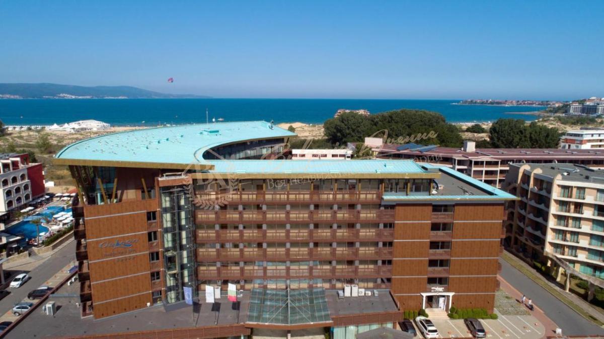 Two-Bedroom Apartment on the Seafront in Galeon Residence & Spa Complex, Sunny Beach. Sea View!