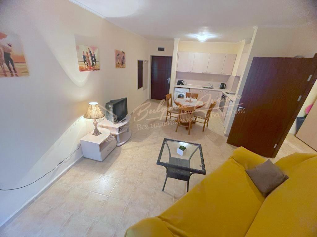 Spacious three-bedroom apartment in the Apollon 2 complex
