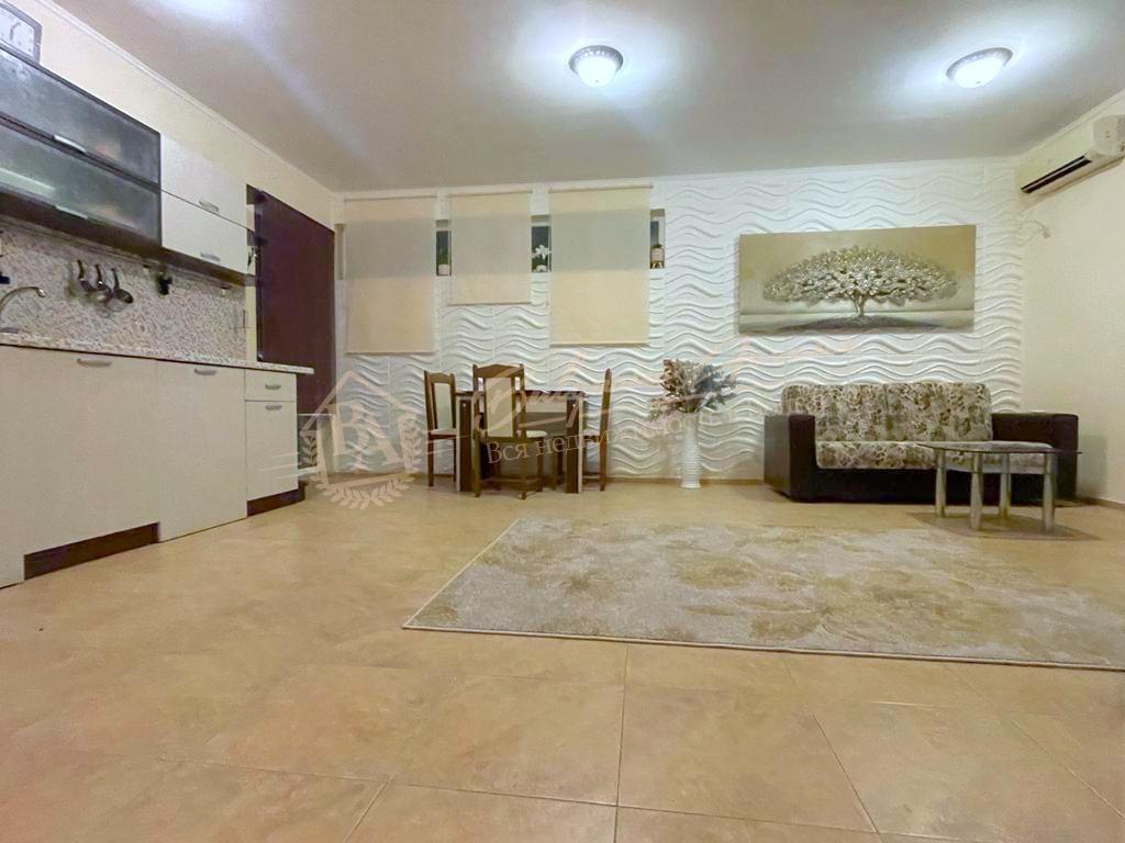 Centre of Sunny Beach - two-bedroom apartment in Sunny Garden complex